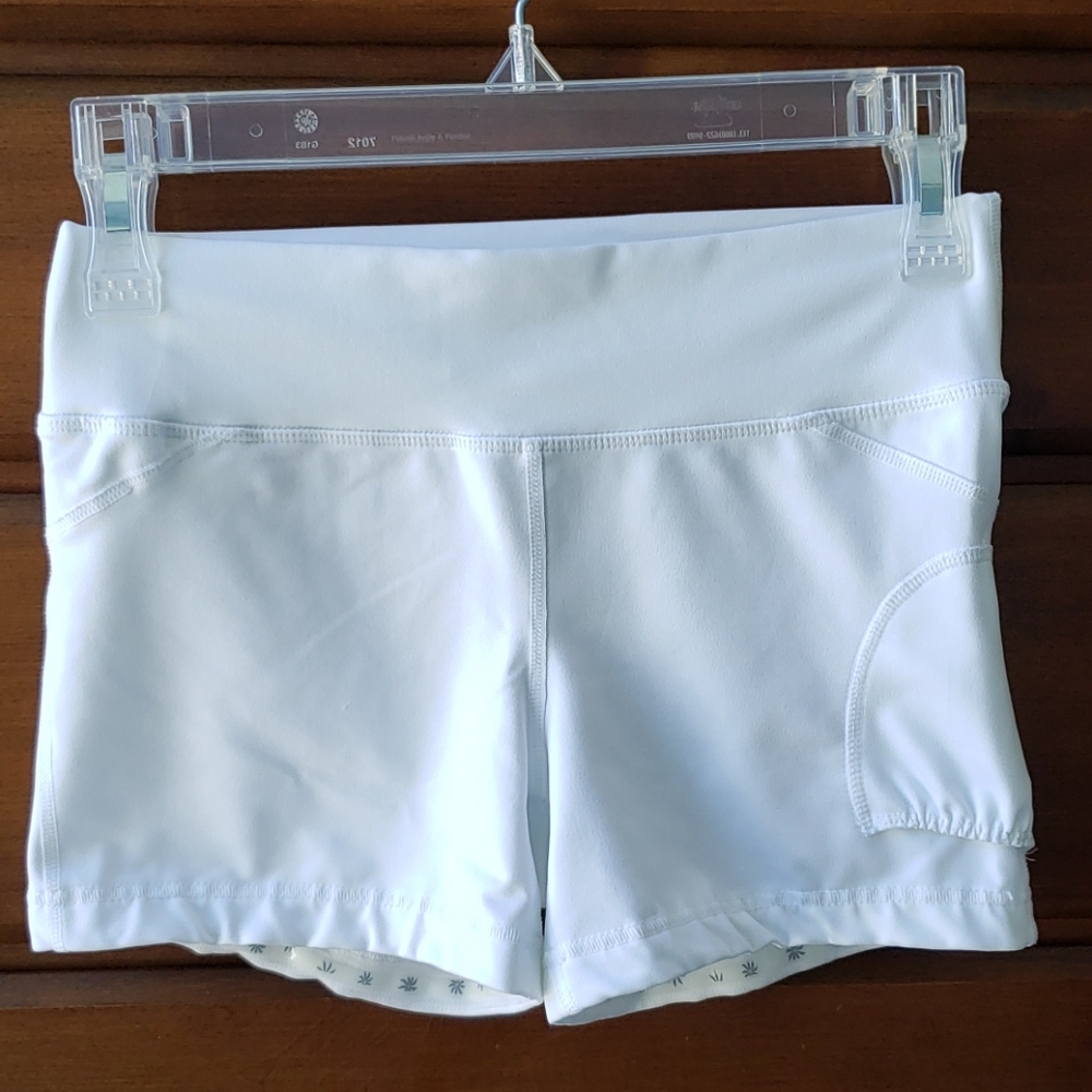 Athleta NWOT court shorts